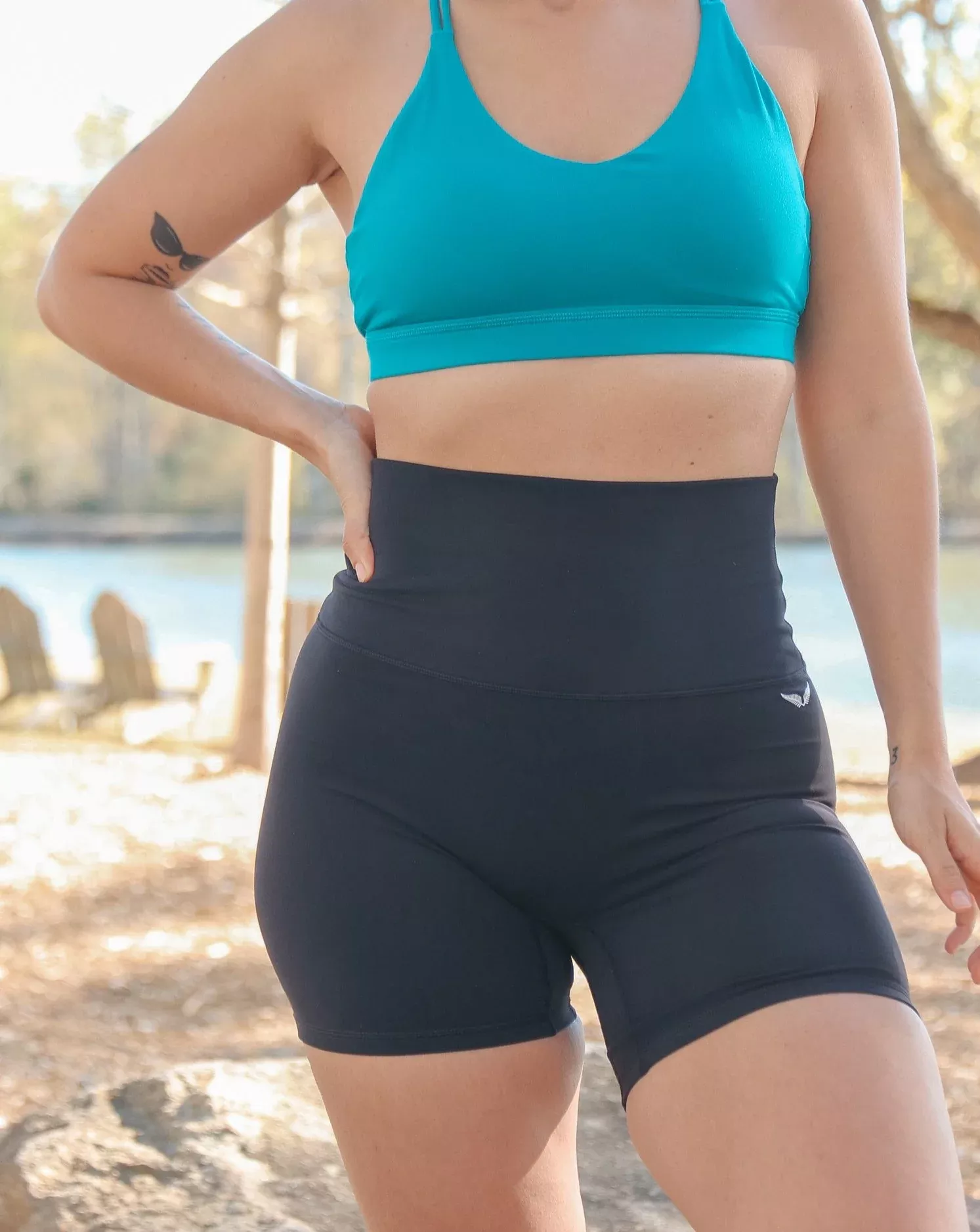 Bloom Biker Shorts (Black)
