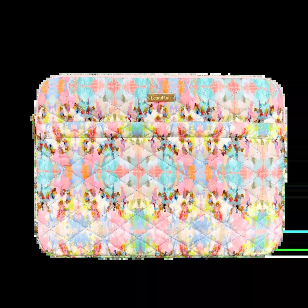 Brooks Avenue Quilted Laptop Case