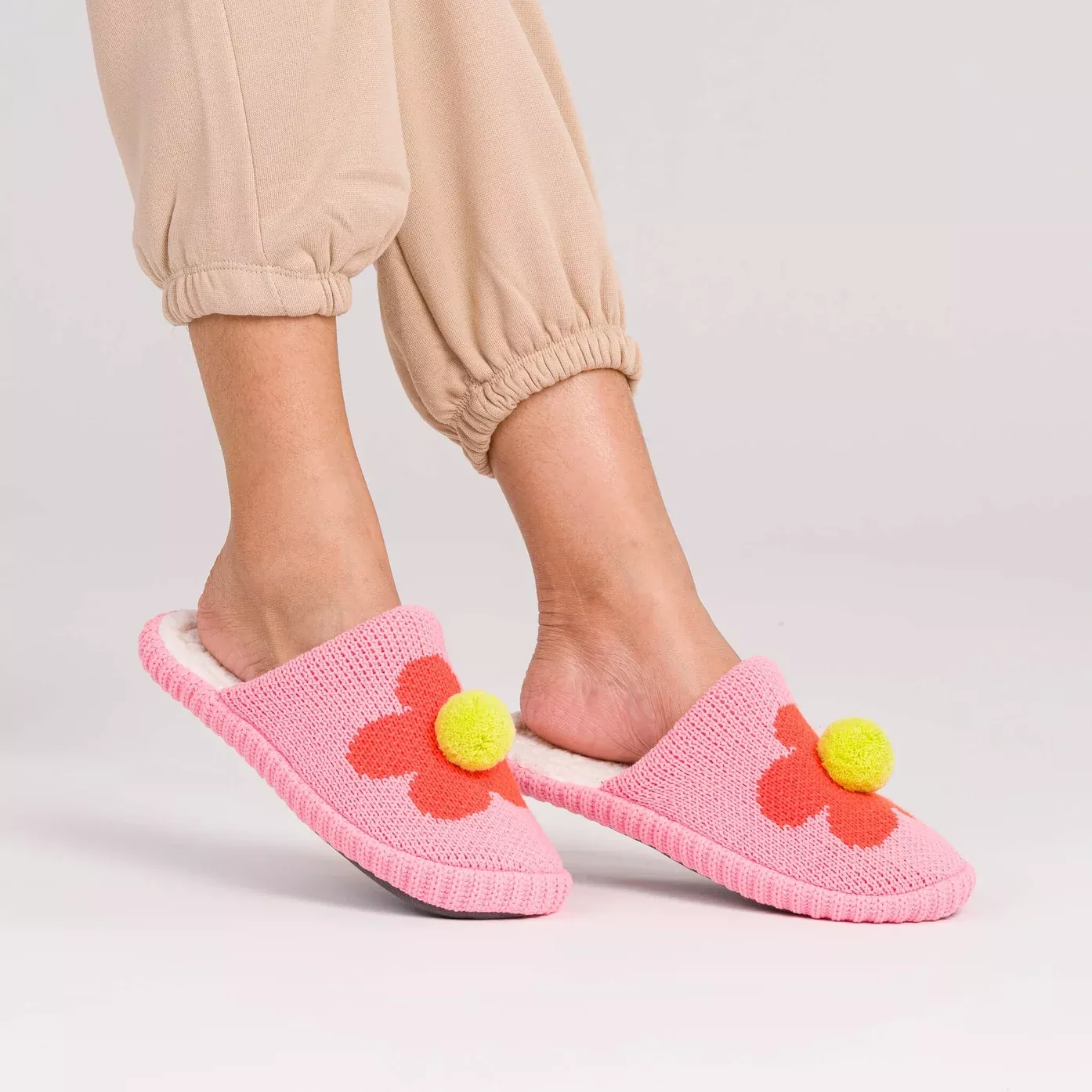 Flower Pop Slide Slippers