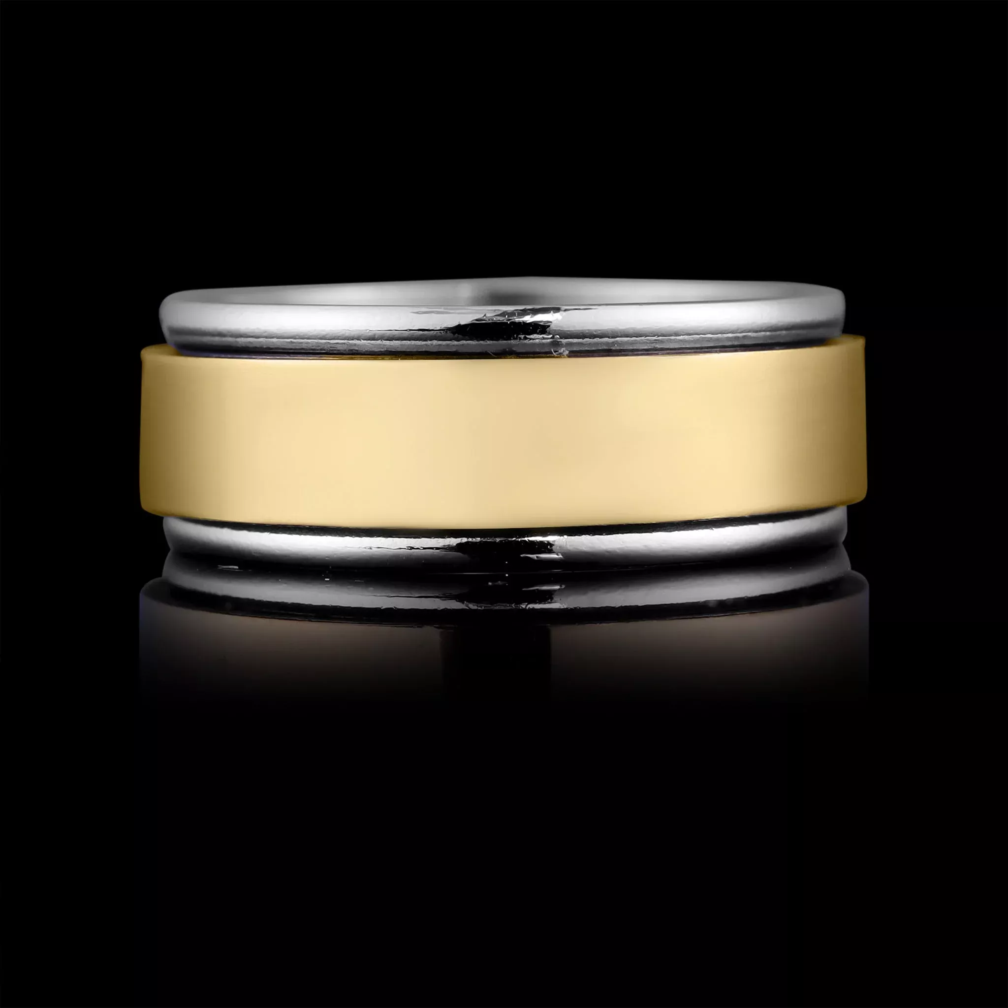 Gold Center Spinner Ring