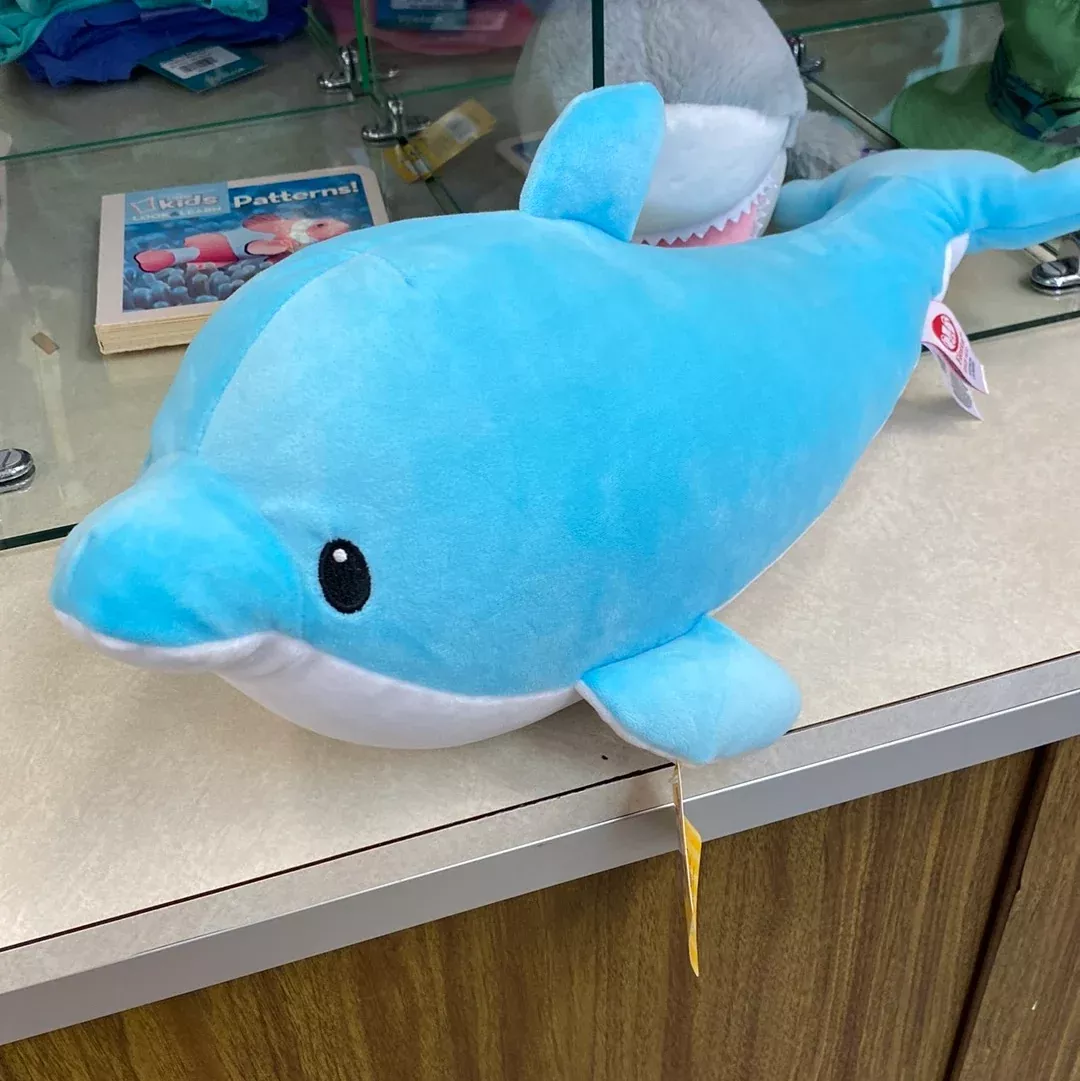 Huggy Dolphin