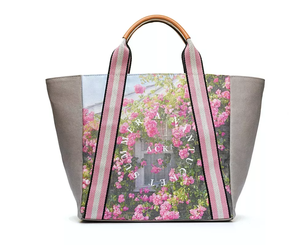 a rose tote