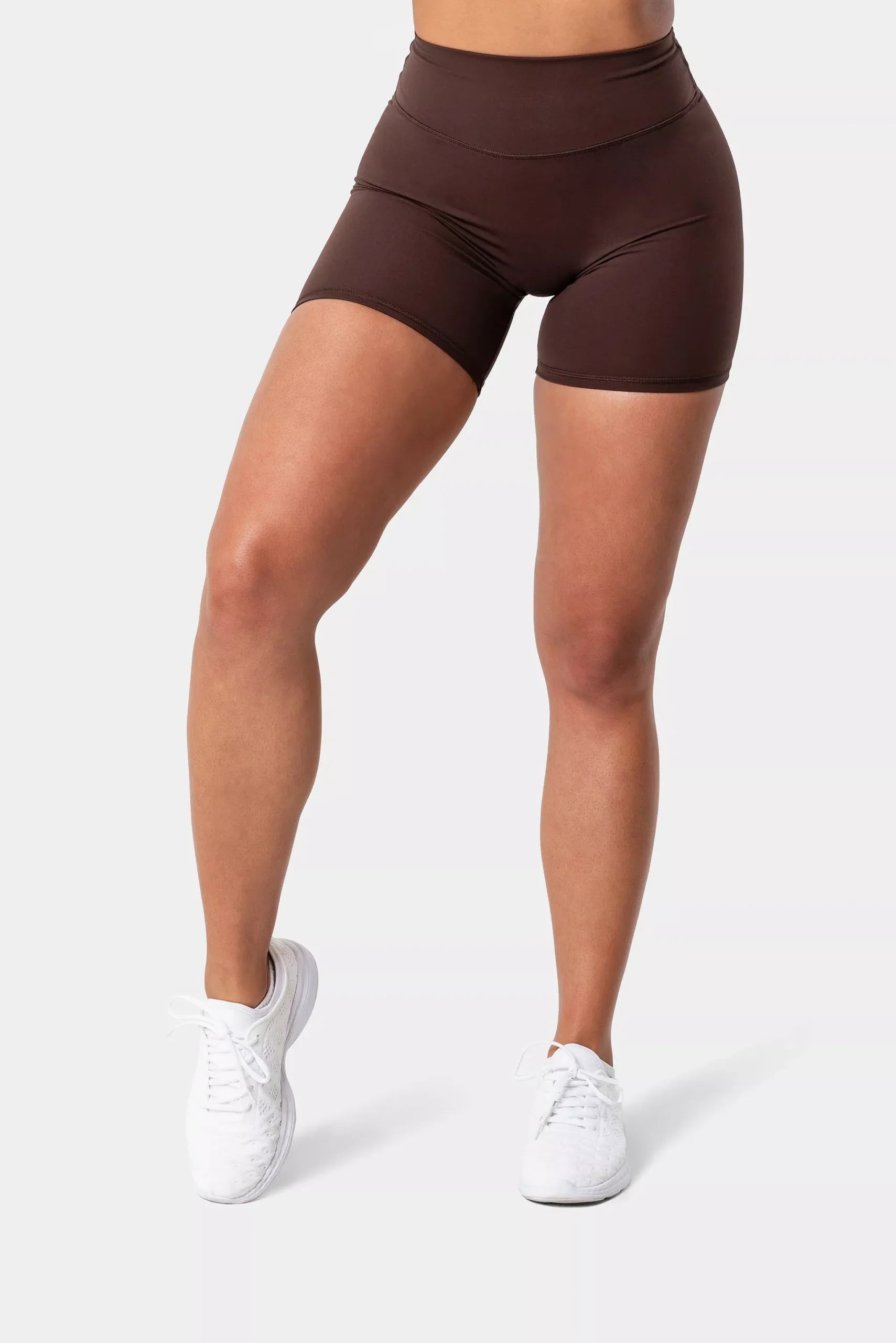 Serenity Shorts 6" - Java Brown